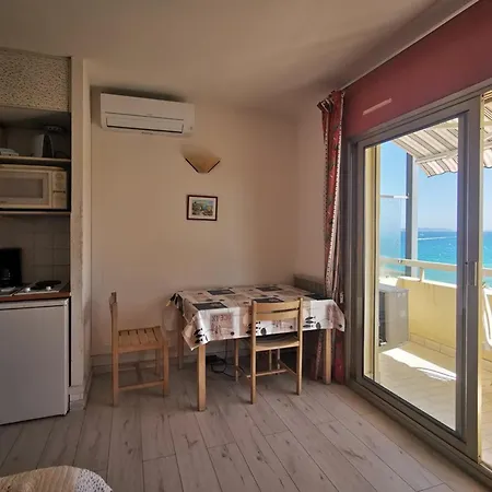 Appartement Le Lavandou, Location Pour 4 Personnes, Vue - Fr-1-803-24 *